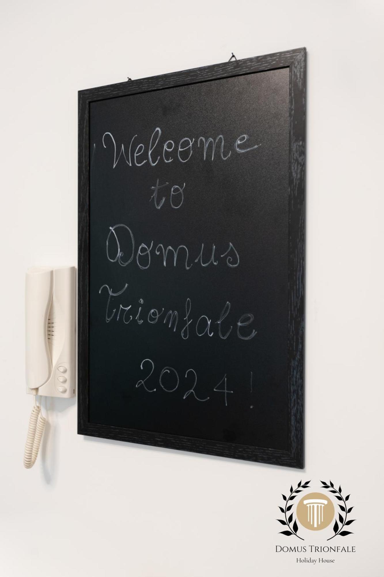 Domus Trionfale - 8 Min Walk To Vatican, 500mt To Metro A, A-c Apartment Rom