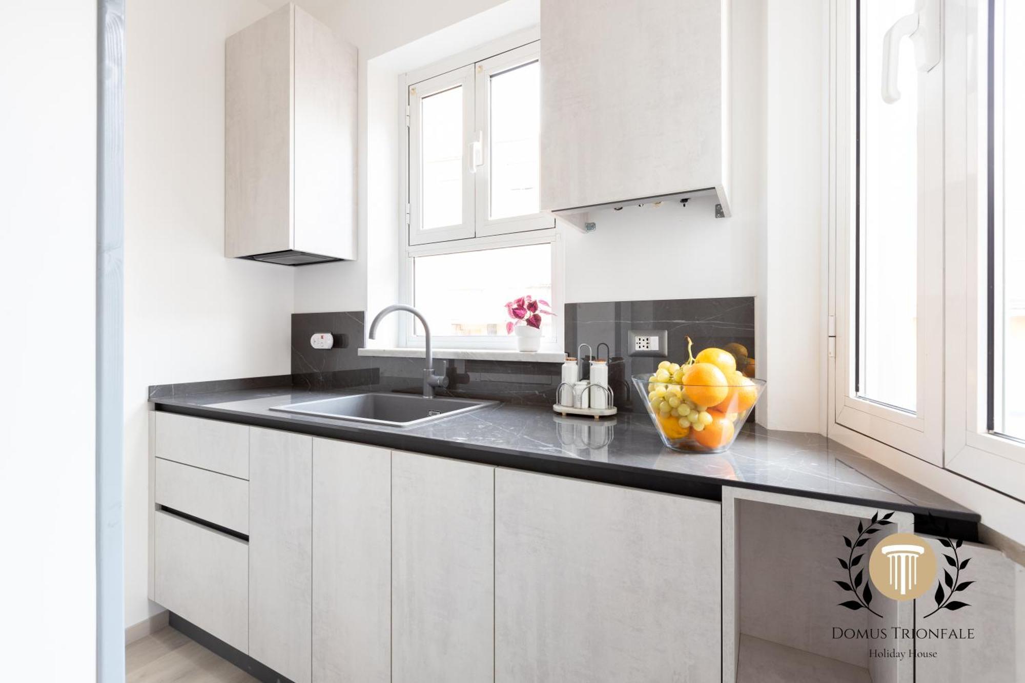 Domus Trionfale - 8 Min Walk To Vatican, 500mt To Metro A, A-c Apartment Rom